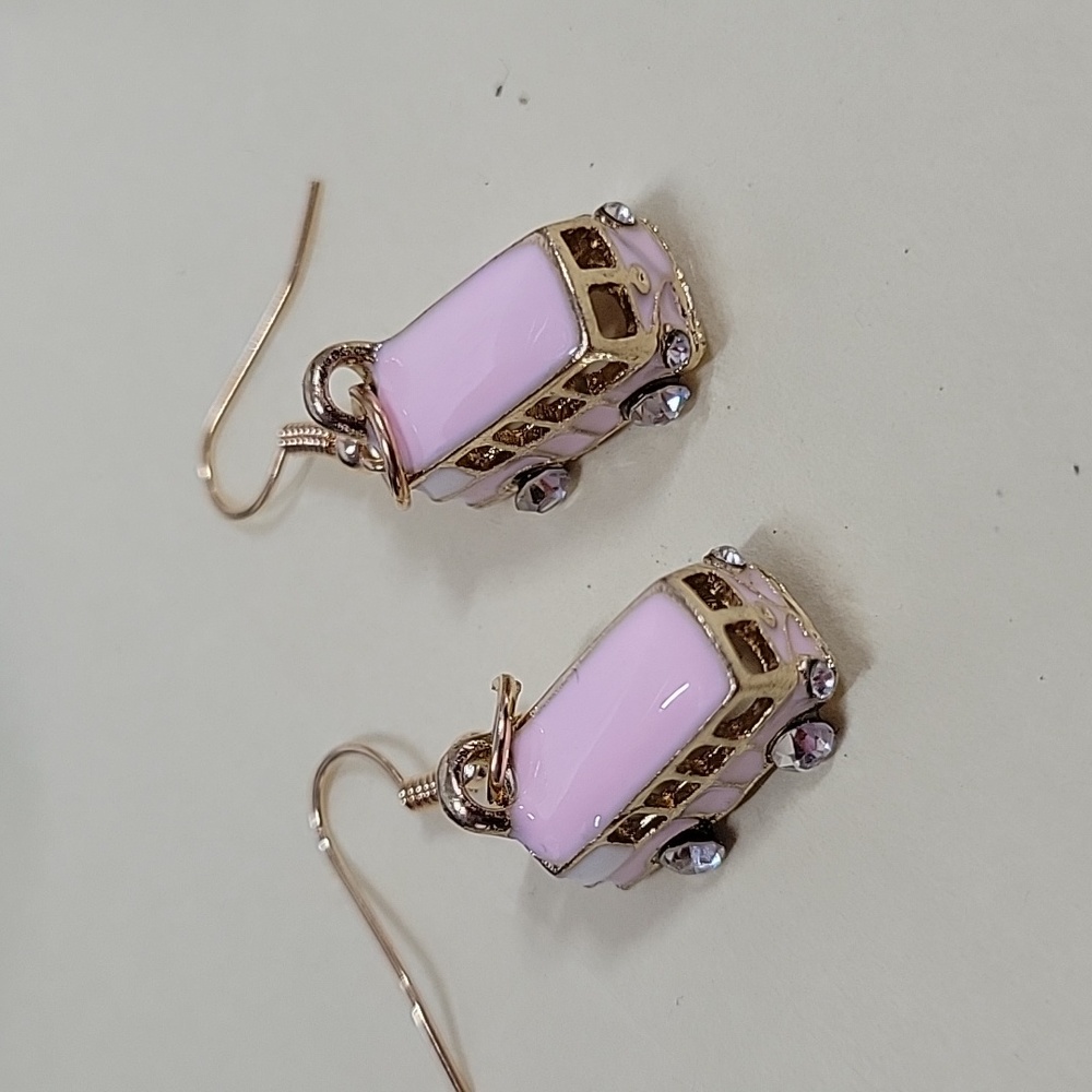 🔥LAST PAIR🔥 VW Micro Bus Drop Earrings - Picture 6 of 6